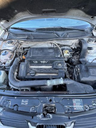 SEAT Leon 2001 gasolina 1.6 105cv
