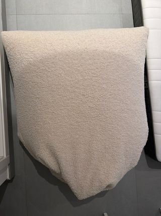 Puff Zara Home efecto borrego