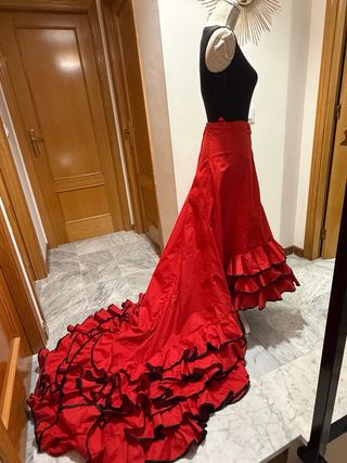Bata de Cola de Flamenca. Talla M
