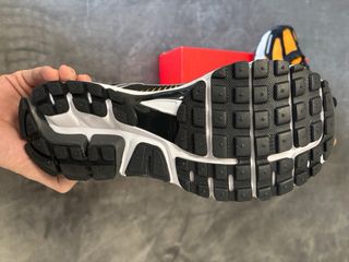 Nike Vomero 5 Talla 42.5 Nuevas