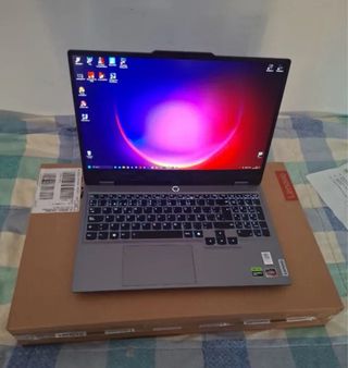 Portátil Gaming Lenovo RTX