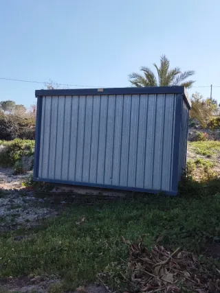 Caseta de obra metálica