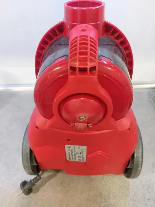 Aspiradora Hoover SE71