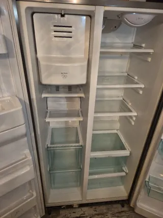 Nevera combi Hotpoint Ariston