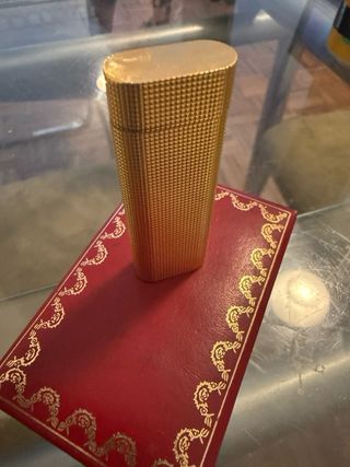 Mechero Cartier Dorado