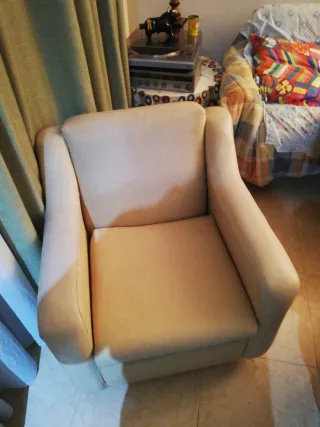 2 sillones beige polipiel