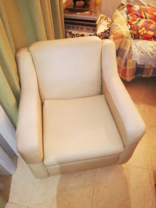 2 sillones beige polipiel