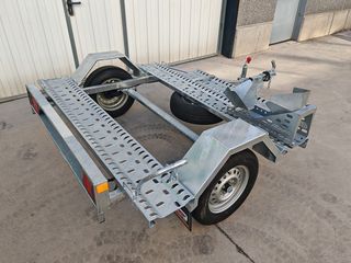 Alquiler remolque transversal para 2 motos