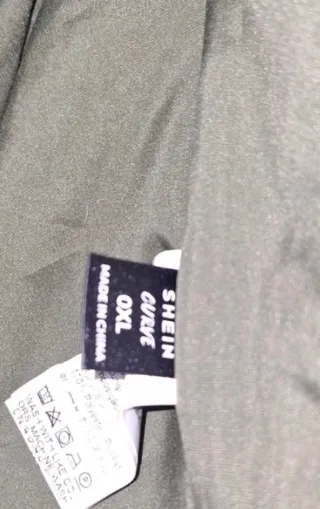 Cazadora verde peluche con capucha