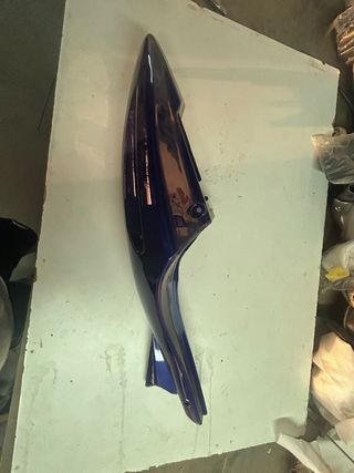 Tapa lateral derecha Hyosung