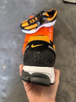 Nike Vomero 5 Talla 44.5 Nuevas