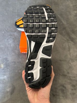 Nike Vomero 5 Talla 44.5 Nuevas