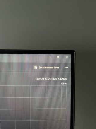 PC da gaming con luci LED blu, prezzo negoziabile