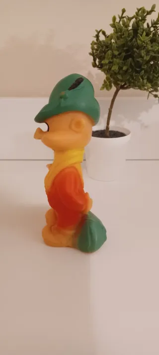 Pupazzo gomma vintage Chicco Scalatore