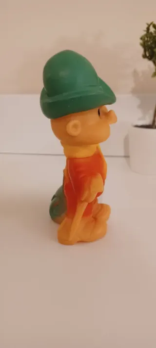 Pupazzo gomma vintage Chicco Scalatore