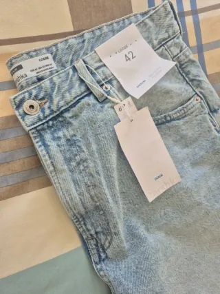 Pantalón vaquero hombre desgastado rotos