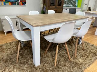 Mesa Madera Nueva con 6 Sillas Oferta
