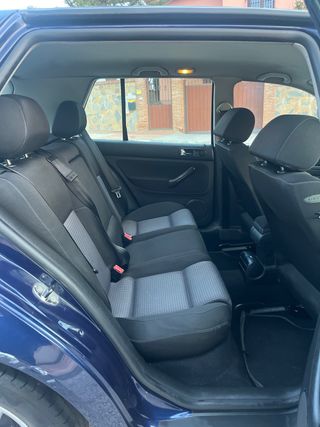 VOLKSWAGEN GOLF IV 1.9 TDI 130 CV