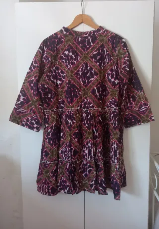 Vestido con estampado hippie Sara Moda