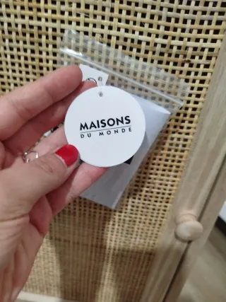 Mueble pequeño con rejilla MAISON DU MONDE