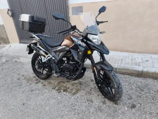 Macbor Montana XR1 125 Adventure