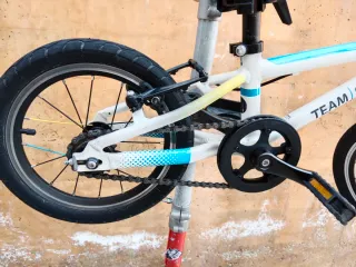 Bici infantil Frog 43 modelo TeamSky de 14"