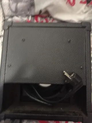 Guitarra y amplificador