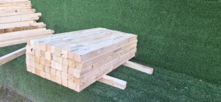 50 tacos de madera cuadradillos