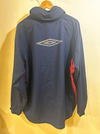 Chaqueta Cortavientos Real Valladolid Umbro