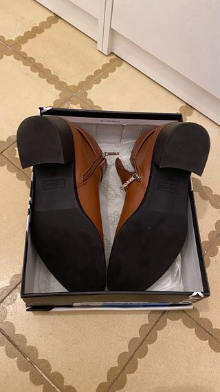 Botines de cuero marrones