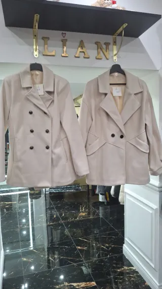 Cappotto beige donna