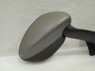 Retrovisor Derecho Peugeot Elystar 50