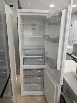 Nevera combi con garantía