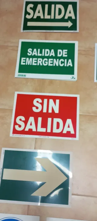 Carteles de Señalización Varios