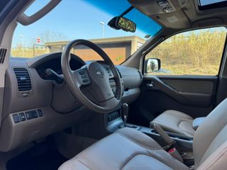 NISSAN Pathfinder 2.5 dCi 171CV LE 7 plazas