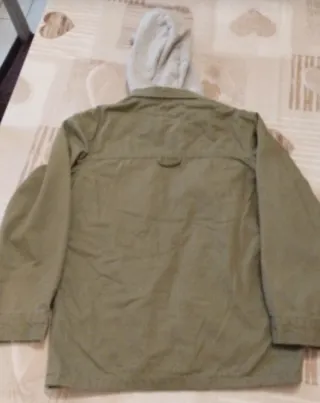 Felpa con cappuccio e giacca 11 anni