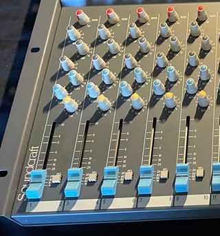 Mesa Soundcraft Spirit Folio Si, 18 Canales