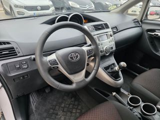 TOYOTA VERSO 2.0 D-4D 126 CV A ́ÑO 2011