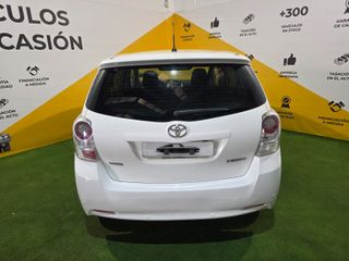 TOYOTA VERSO 2.0 D-4D 126 CV A ́ÑO 2011