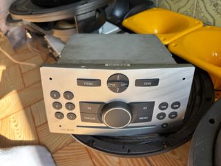 Opel CD 30 MP3 Radio