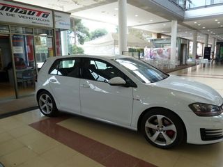 Volkswagen Golf Golf GTI 2.0 TSI 220CV BMT 5p. muy muy bien cuidado, kilómetros garantizados
