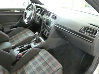 Volkswagen Golf Golf GTI 2.0 TSI 220CV BMT 5p. muy muy bien cuidado, kilómetros garantizados