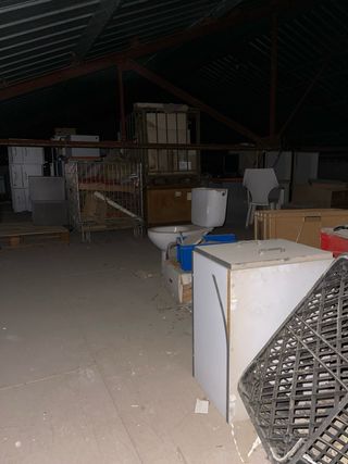 Liquidación de almacén por derribo