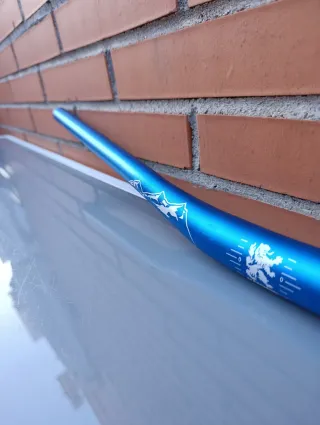 Manillar 31,8x780mm K-960 Azul eléctrico Rise 25mm