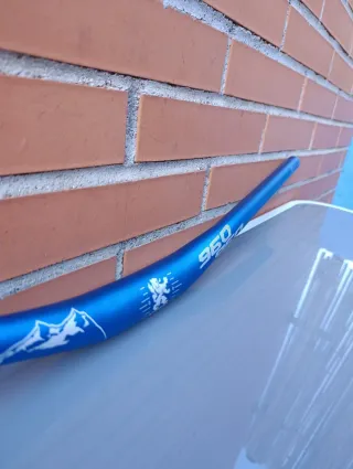 Manillar 31,8x780mm K-960 Azul eléctrico Rise 25mm