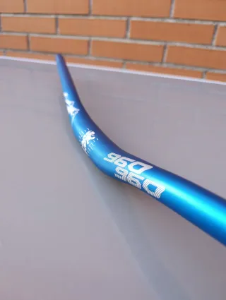 Manillar 31,8x780mm K-960 Azul eléctrico Rise 25mm