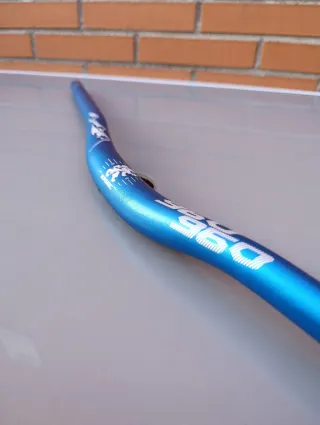 Manillar 31,8x780mm K-960 Azul eléctrico Rise 25mm