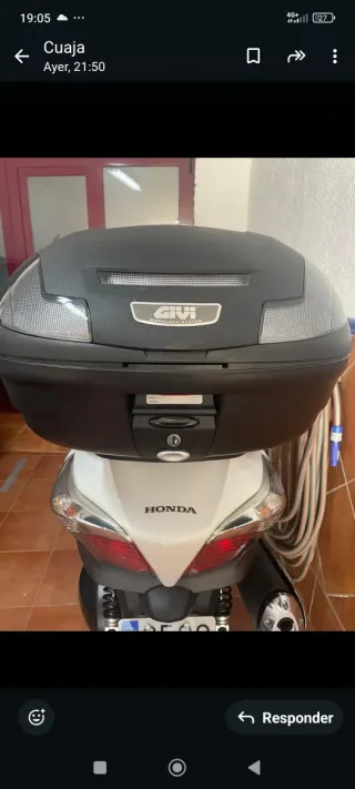 Honda 400 Scooter