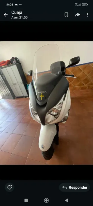 Honda 400 Scooter