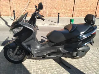 Suzuki Burgman 200 - 2013